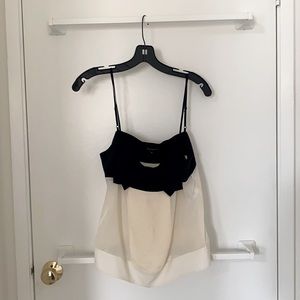 Top in silk black and cream Tara Jarmon size 40 (M in the US)